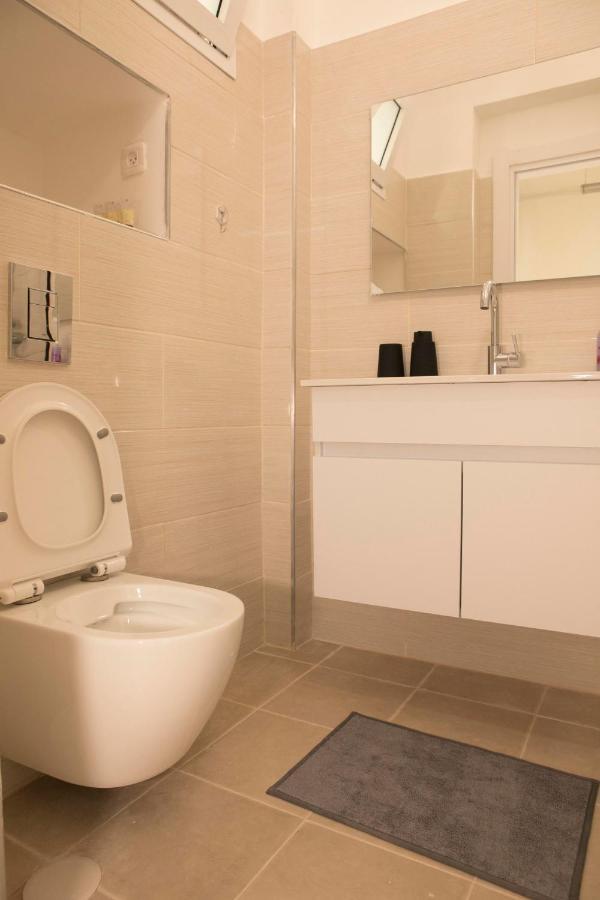 Beautiful Tel-Aviv Port & Beach Dizzengoff Apartments - Host By Bookiz Bagian luar foto